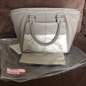 NIP Thirty One Mini Diamond District - Putty Snake